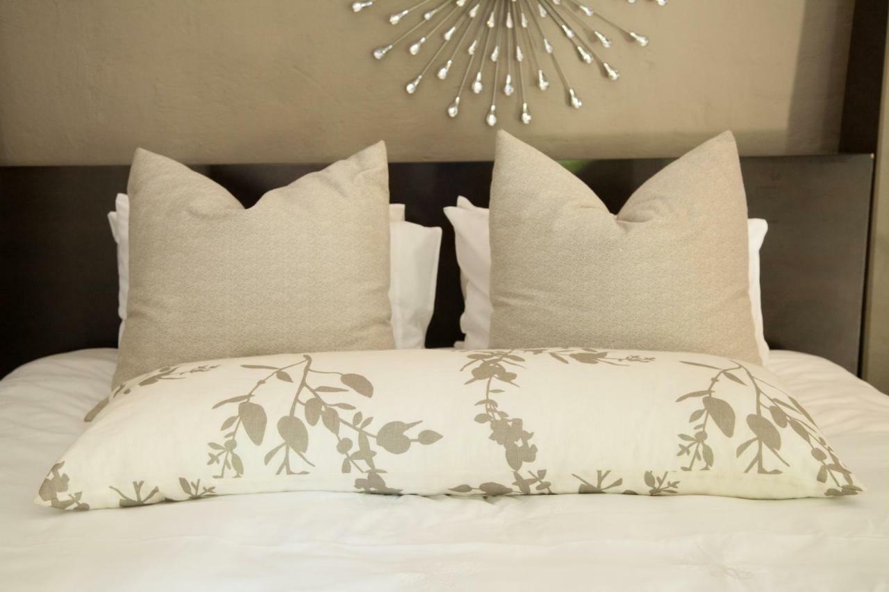 Little Forest Guest House Johannesburg Bagian luar foto